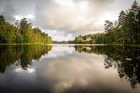 Get inspired by our community of talented artists. Loka Brunn En Helg Pa Halsokallan I Bergslagen Sanna Rosell