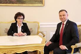 Jest wybierany bezwzględną większością głosów na pierwszym posiedzeniu senatu 1. Marszalek Sejmu Elzbieta Witek Odwiedzi Trzy Miasta Na Opols Radio Opole