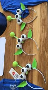 Spielzeuggeschichte Alien Party 60 Ideen Alien Ideen Party Spielzeug Spielzeuggeschichte In 2020 Toy Story Alien Kostum Bastelarbeiten Alien Party