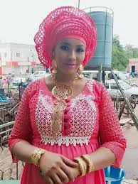 Check spelling or type a new query. 120 Idees De Modele De Dentelle Tenue Africaine Mode Africaine Robe Africaine