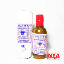 Perbedaan minyak gosok cap tawon tutup putih (kwalitet. Minyak Gosok Cap Tawon Ee 60ml Liminent Oil Massage Pijat Shopee Indonesia