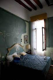 In venice, an unforgettable vacation awaits you in the welcoming rooms of locanda ca' del console, surrounded by the atmosphere of a wonderful city as guests of the former residence of the austrian consul, located right in the heart of the historic city center. The Water Landing Just Inside The Entrance Picture Of Locanda Ca Del Console Venice Tripadvisor