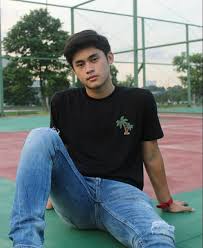 Ya, wajah ganteng terpasang sebagai foto profil facebook memang sering digunakan oleh oknum yang tak bertanggungjawab. Pin Oleh Wildnzt Di Cowok Ganteng