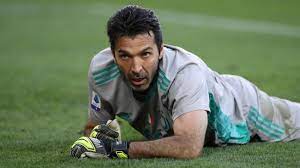It is expected to be a summer. Szczesny Still Juventus Number One Despite Buffon Boosting Bianconeri Claim