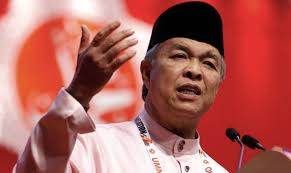 86%(7)86% found this document useful (7 votes). Teks Ucapan Penuh Perasmian Perhimpunan Agung Sayap Oleh Naib Presiden Umno Datuk Seri Dr Ahmad Zahid Hamidi Penang Online