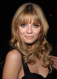Bangs as a highlight of your hairstyle. 35 Long Hairstyles With Bangs Best Celebrity Long Hair With Bangs Styles