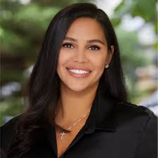 Gia Machlin presenting a She'd Moment at the Enterprising Women conference  here in Nashville.