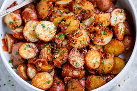Melt the butter in the pan and then turn off the heat. Roasted Garlic Potatoes With Butter Parmesan Best Roasted Potatoes Eatwell101