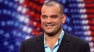 [+captions] Les Gibson