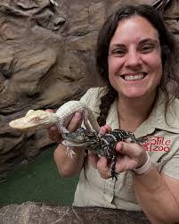 Samantha Faircloth's Instagram, Twitter & Facebook