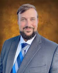 Travis Cottle's Instagram, Twitter & Facebook