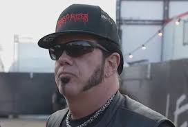 David Vincent's Instagram, Twitter & Facebook