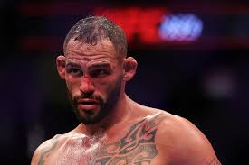 El argentino Ribovics metió tremendo nocaut y se ganó su contrato con UFC  :: Olé