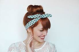 10 Minute Diy Make A Headband Out Of Wire Fabric Scraps Hair Ties Diy Fabric Hair Bows Hair Bows