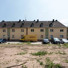Так выглядит глубинка германии из окна автомобиля. Wohngebaude Trier Ehrang Heinestrasse