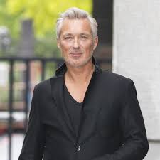 He's the lawyer trying to get one of the girls off a murder charge and was played by richard gere in the movie. Martin Kemp Sparks Rumours He Is To Return To Eastenders