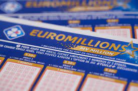 Après l'annonce du résultat, la publication du rapport de gains complet est quant à elle disponible à partir de 22h00, elle annonce notamment le montant du. Euromillions Jusqu A Quelle Heure Peut On Jouer Cnews