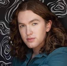 Lachlan Kerr's Instagram, Twitter & Facebook