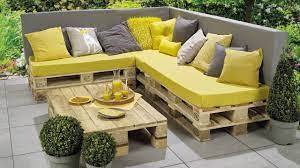 Avec le recyclage créatif vous pouvez réaliser l'impensable! 1001 Modeles Et Idees Pour Faire Une Banquette En Palette