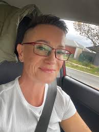 What do you think of my new pixie cut?