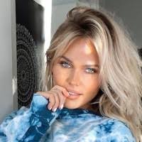 Barbara Sandra's Instagram, Twitter & Facebook