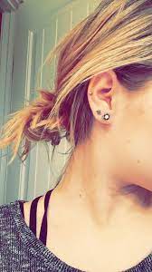 Ear Piercing Ideas Daith Middle Cartilage Piercing Ear Piercings Earings Piercings