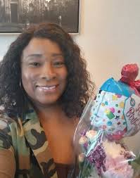 I'm looking in the mirror and manifesting greatness for my life❤️ #fyp  #viralreels #noniapproved #blackgirlblogger #teacherlife #life  #encouragement #motivation #teachersfollowteachers #mantras #selflove