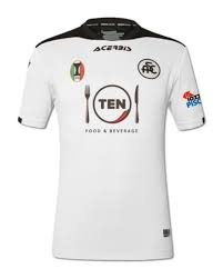 Resumen de todas las compras y ventas del equipo spezia calcio en la actual temporada. Spezia 2020 21 Trikots