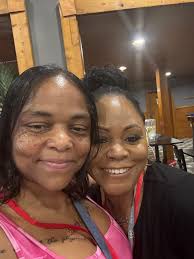 Meet mod Erin, a personal chef and oddities community supporter