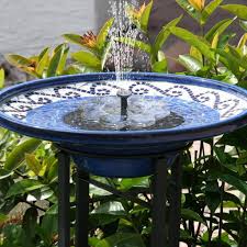 Ein kleiner brunnen im garten ist eine schöne dekoration, erfordert nicht viel platz und kann wahre wunder wirken. Neu Solar Springbrunnen 1 5w Vogelbad Brunnen Real De