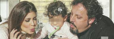 Nel 2017 enrico e flora sono diventati genitori della piccola martina. Enrico Brignano E Flora Canto Al Settimo Cielo Festa Di Compleanno Per La Figlia Martina Gossip A Go Go