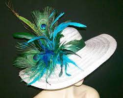 Green Peacock Feathers White Green And Turquoise Hat Etsy Derby Hats Fancy Hats Peacock Green