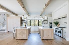 All oak kitchen island on alibaba.com have utilized innovative designs to make kitchens perfect. Light Brown Brushed Oak Kitchen Island Transitional Kitchen