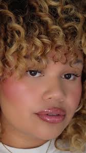 Nicole Dooley Thrive