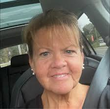 Room setup in Norwegian cruise cabin 8130?