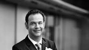 Martin haas präsentierte dort seit 1991 regelmäßig die news. Martin Haas Gestorben Spekulationen Um Die Todesursache Von Sat 1 Moderator News De
