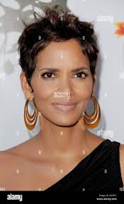 May berry hi-res stock photography and images