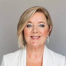 Callie Rinehart's Instagram, Twitter & Facebook