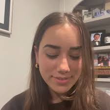 Happy Friday!! Next up in our 2023 Summer Series is THE Anna McCabe! Anna  is our beloved Treasurer and sings both alto and soprano! Anna has been a  Bostonian since her freshman year at BC and will be ...