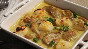 Voici Un Plat Tres Allechant Le Succulent Gratin De Noix De Saint Jacques Authentique En 2020 Recettes De Cuisine Gratin De Noix De Saint Jacques Recette Chou Vert