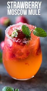 Mint Strawberry Moscow Mule Recipe Classic Moscow Mule Moscow Mule Copper Mugs Moscow Mule V Drinks Alcohol Recipes Alcohol Drink Recipes Alcohol Recipes