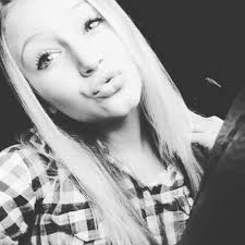 Olivia Loos (@olivia_loos)