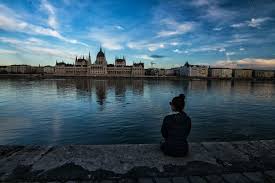 How to get a taxi in budapest? Buda Or Pest Best Area To Stay In Budapest And What To Do There