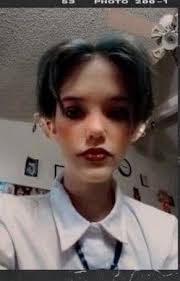 ALERT 12 year old Madison Potter was last seen around 4 am at her residence  with intentions of hurting herself... If you have seen her please call Show  Low Police Department at 928-537-4365.