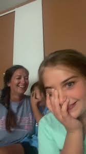 Lynda Keith (@lynkeith15)