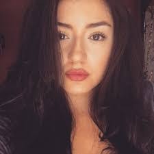 Jennifer Inzunza's Instagram, Twitter & Facebook