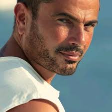 مشاهدة أزياء أنيقة مع Islem