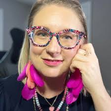 Stenciling a Front Porch with Cement Paint