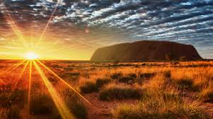 For the a n angu people, ulu r u is inseparable from tjuku r pa , or traditional law. Weather Climate Ayers Rock Resort