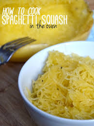 How To Cook Spaghetti Squash My Favorite Way Avec Images Nourriture Courge Spaghetti Recette